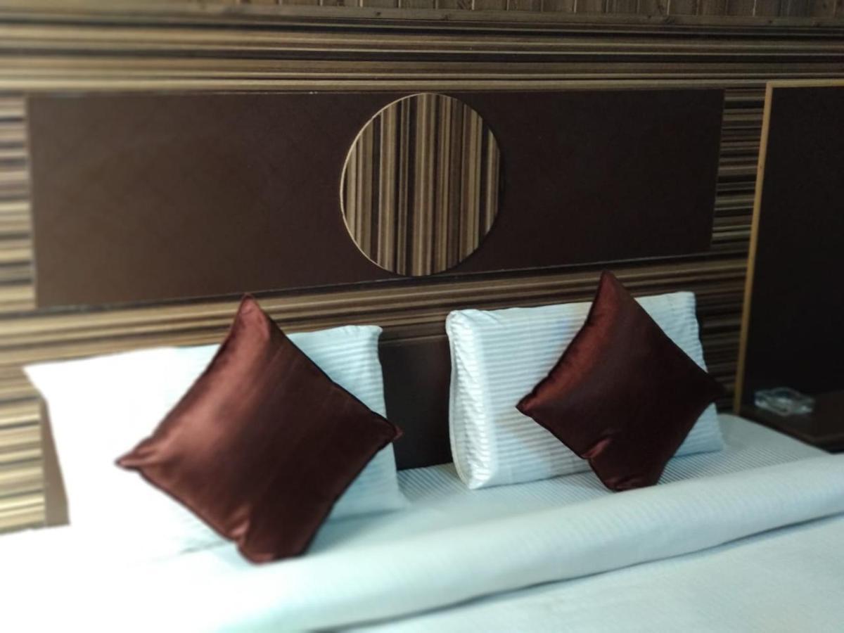 Hotel Pardesi 하리드와르 외부 사진