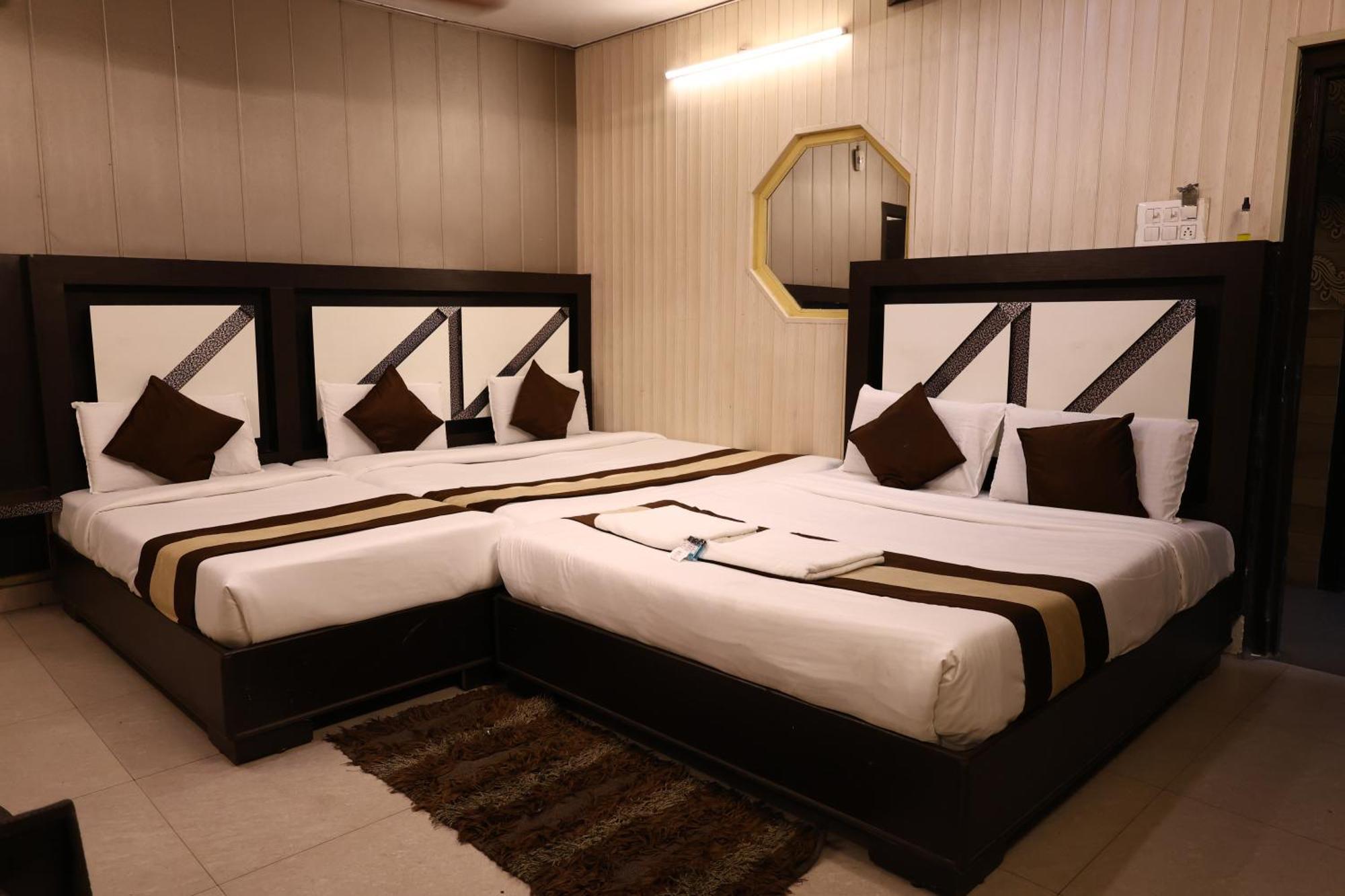 Hotel Pardesi 하리드와르 외부 사진