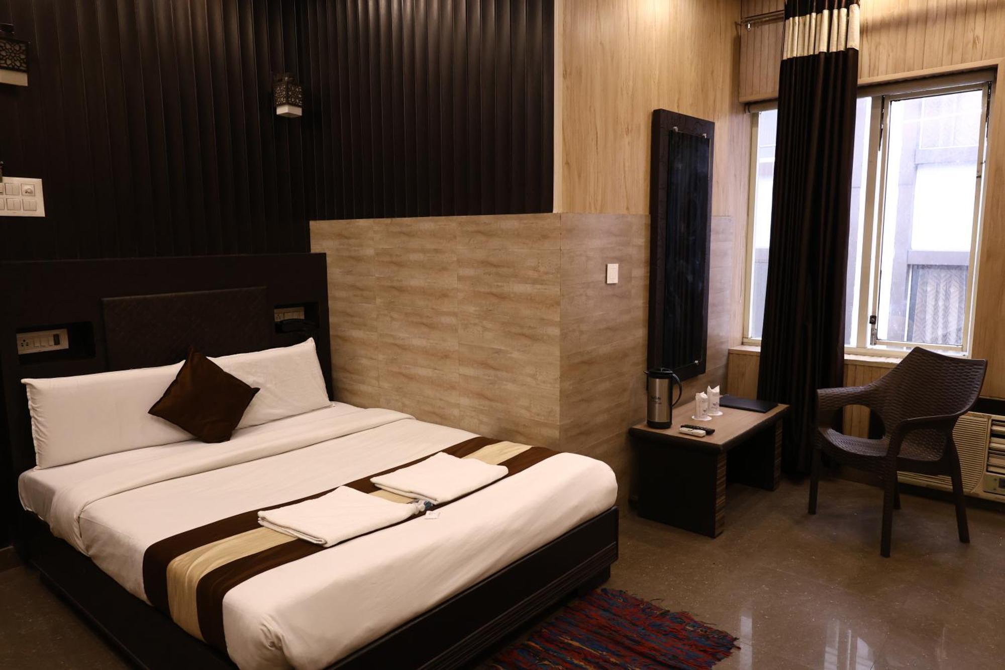 Hotel Pardesi 하리드와르 외부 사진