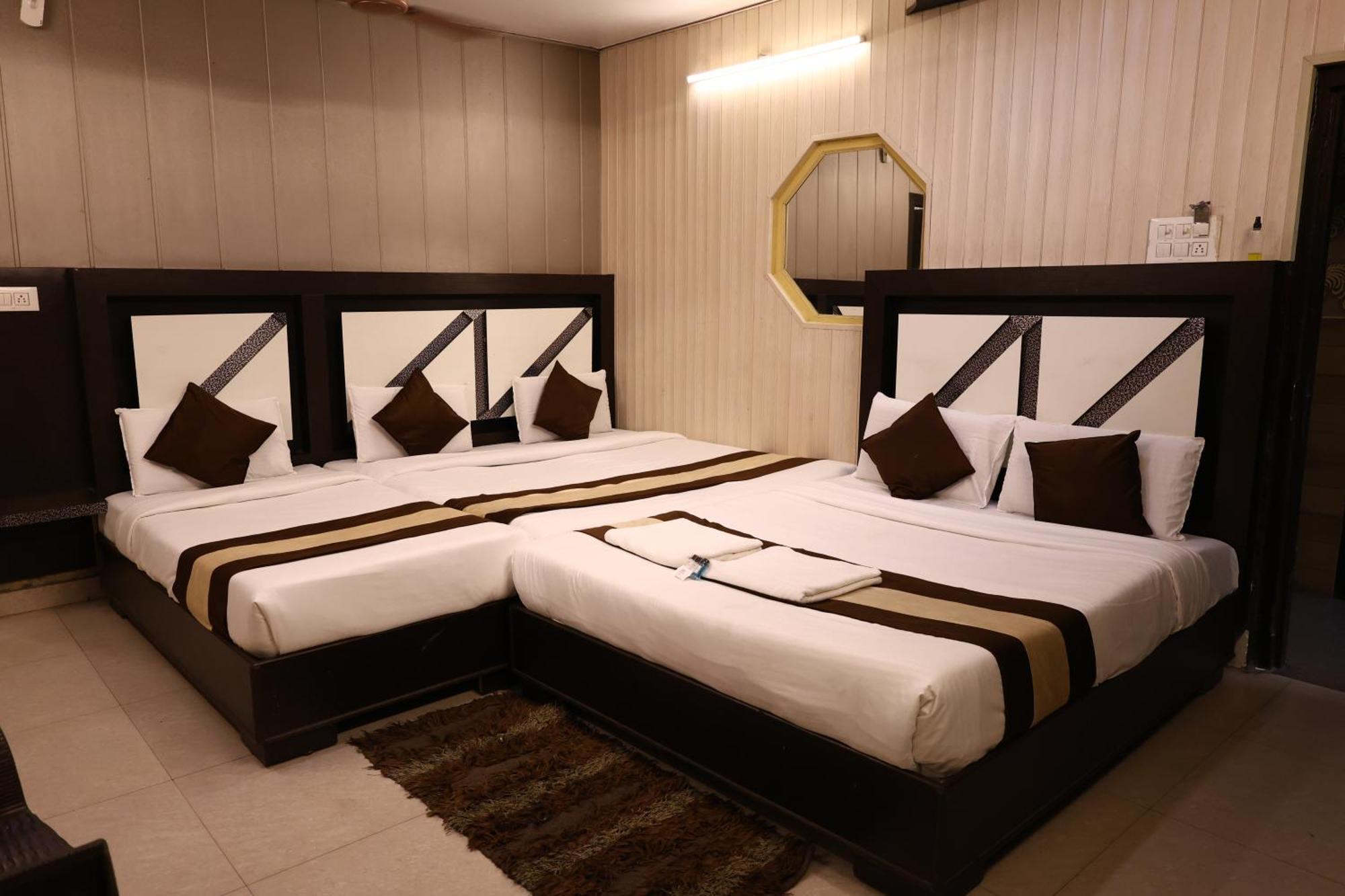 Hotel Pardesi 하리드와르 외부 사진