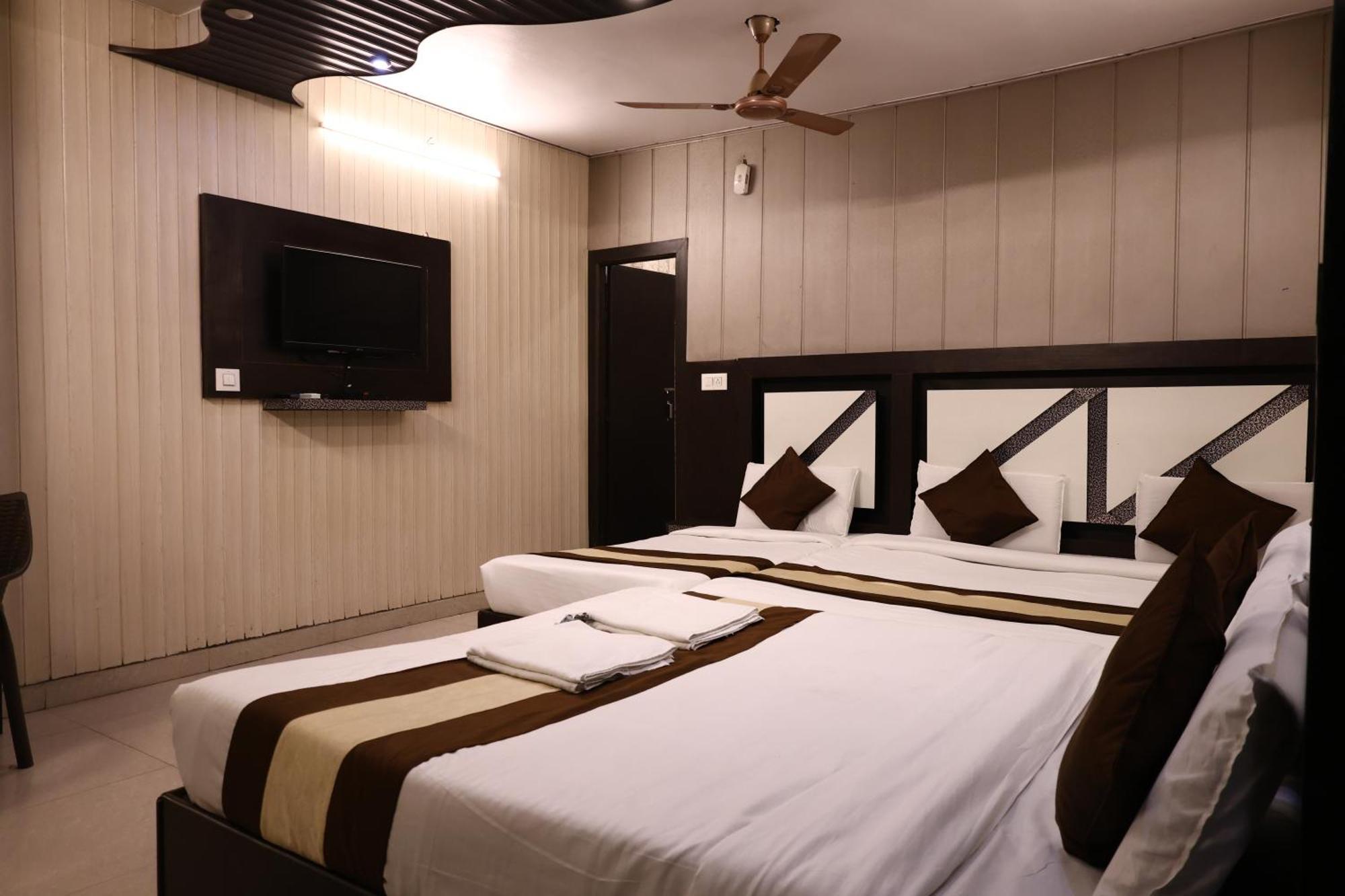 Hotel Pardesi 하리드와르 외부 사진