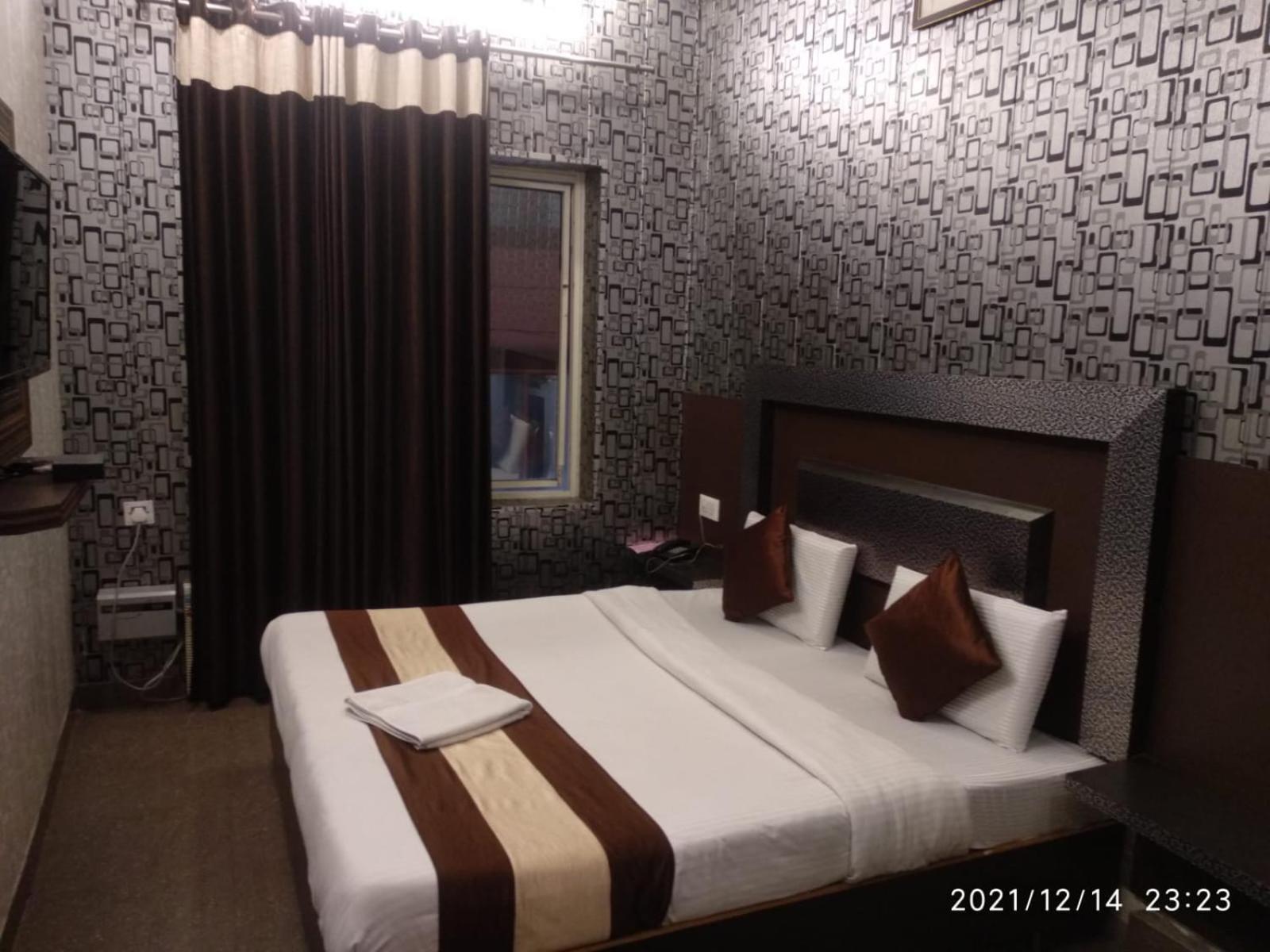 Hotel Pardesi 하리드와르 외부 사진